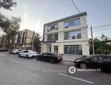 Офис, Медцентр, этаж 1 из 3, 70 м², миниатюра 1