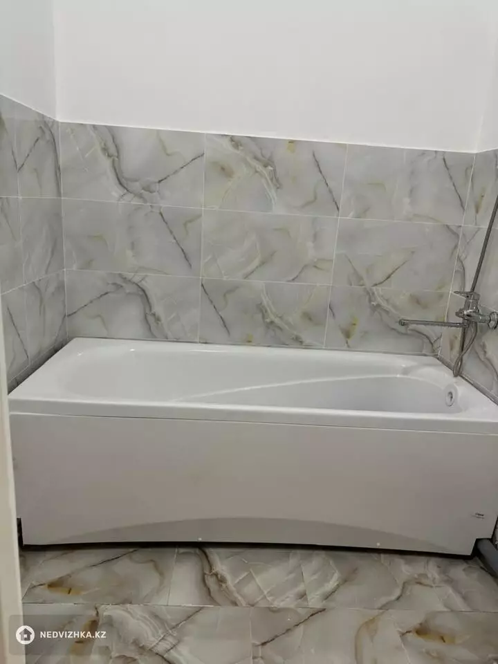 2-бөлмелі пәтер, қабат 4 барлық қабат саны 5, 60 м², На длительный срок, 4-фотосурет