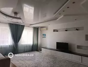 6-бөлмелі үй, 7 соттық, 300 м², 8-нобай