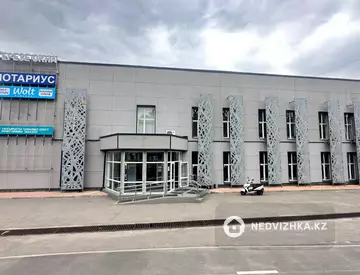 Офис, Магазин и др., этаж 3 из 3, 2 000 м², На длительный срок, миниатюра 1
