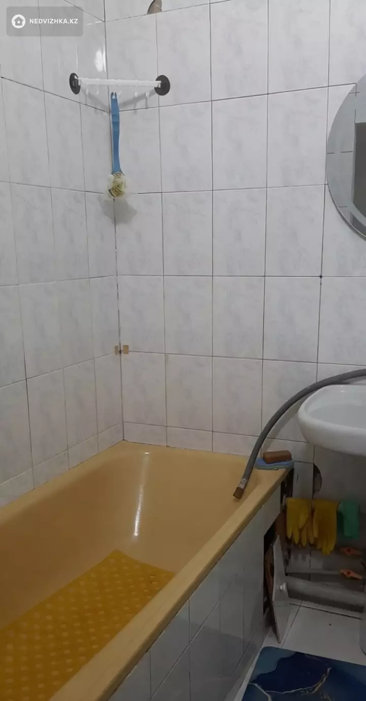 1-комнатная квартира, этаж 1 из 2, 35 м², На длительный срок, фотография 3