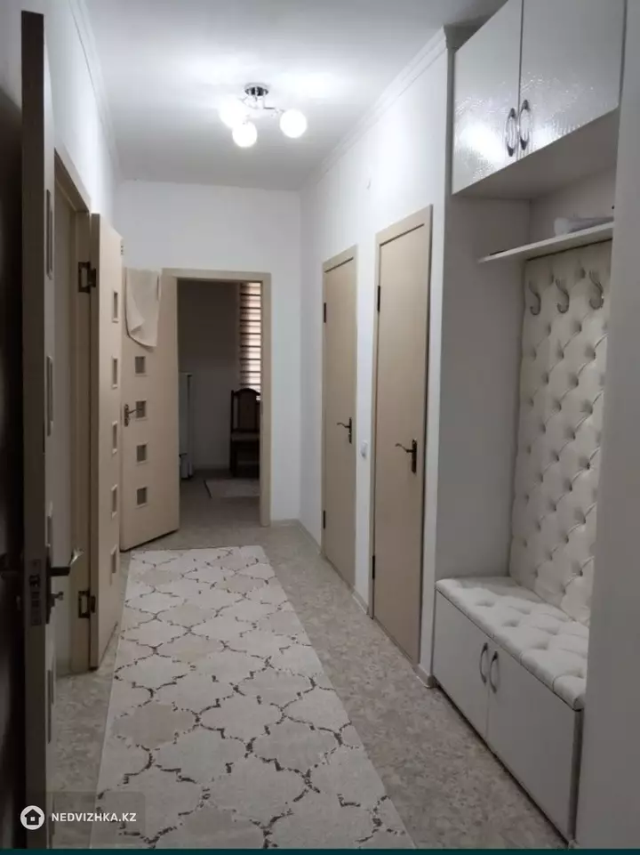 3-комнатная квартира, этаж 3 из 5, 70 м², 2-фотосурет