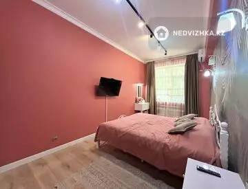 2-комнатная квартира, этаж 1 из 6, 71 м², миниатюра 5