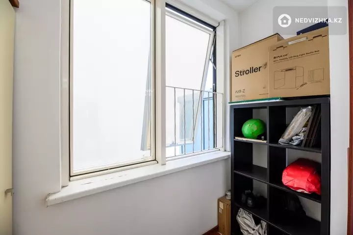 3-комнатная квартира, этаж 14 из 20, 107 м², фотография 4
