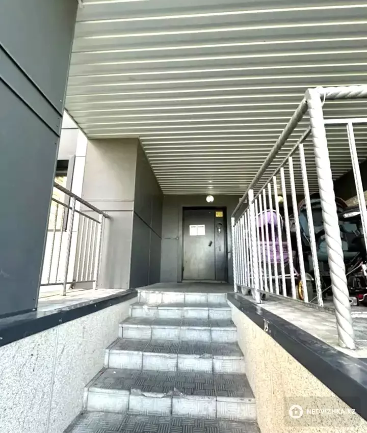 2-комнатная квартира, этаж 14 из 16, 62 м²
