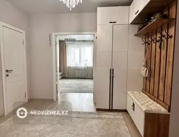 2-комнатная квартира, этаж 14 из 16, 62 м², миниатюра 9
