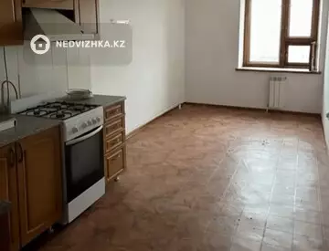 4-комнатная квартира, этаж 5 из 5, 89 м²