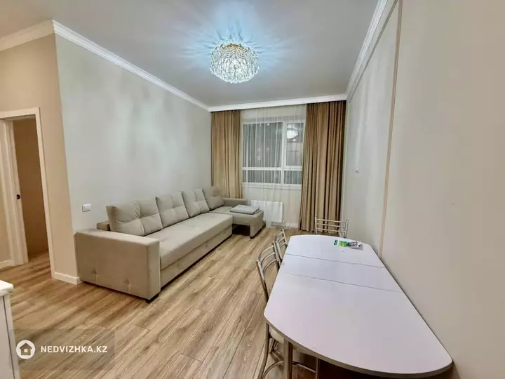 2-комнатная квартира, этаж 3 из 9, 40 м²