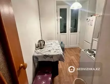 3-комнатная квартира, этаж 2 из 9, 55 м², миниатюра 4