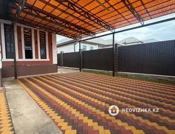 6-комнатный дом, 5 соток, 220 м²