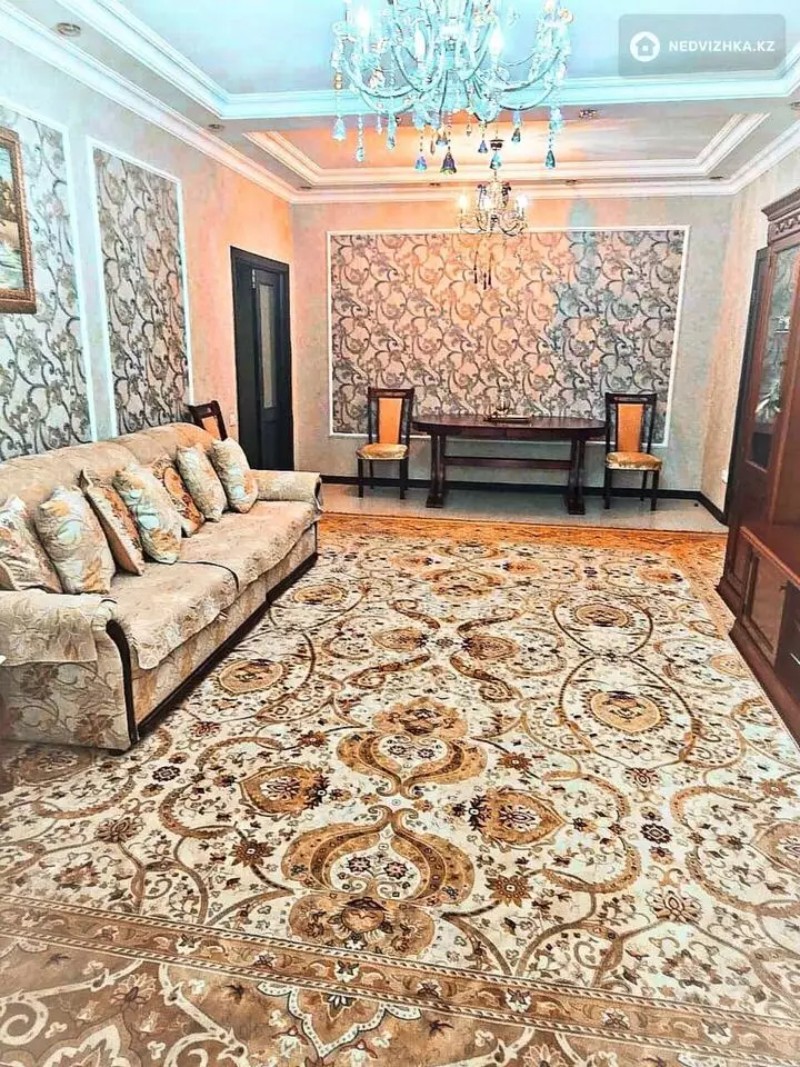 2-комнатная квартира, этаж 9 из 15, 93 м²