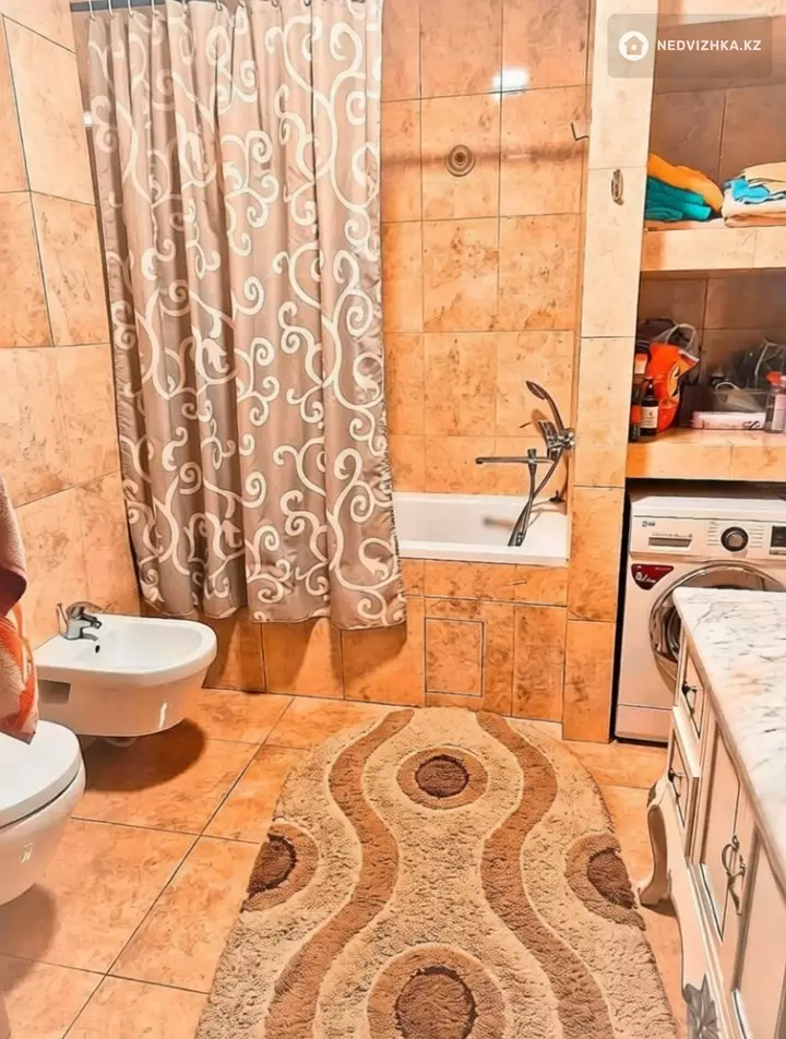 2-комнатная квартира, этаж 9 из 15, 93 м², фотография 3