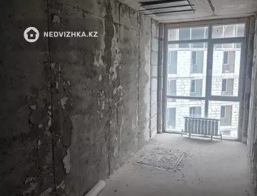 1-комнатная квартира, этаж 8 из 10, 40 м²