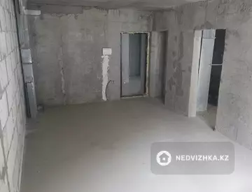 1-комнатная квартира, этаж 8 из 10, 40 м²