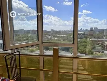 4-комнатная квартира, этаж 12 из 12, 150 м²