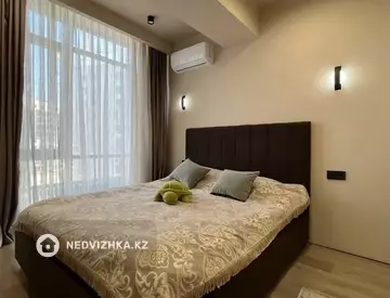 1-комнатная квартира, этаж 9 из 13, 46 м², миниатюра 1