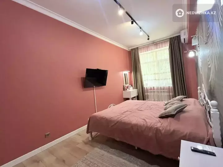 2-комнатная квартира, этаж 1 из 6, 71 м², фотография 5