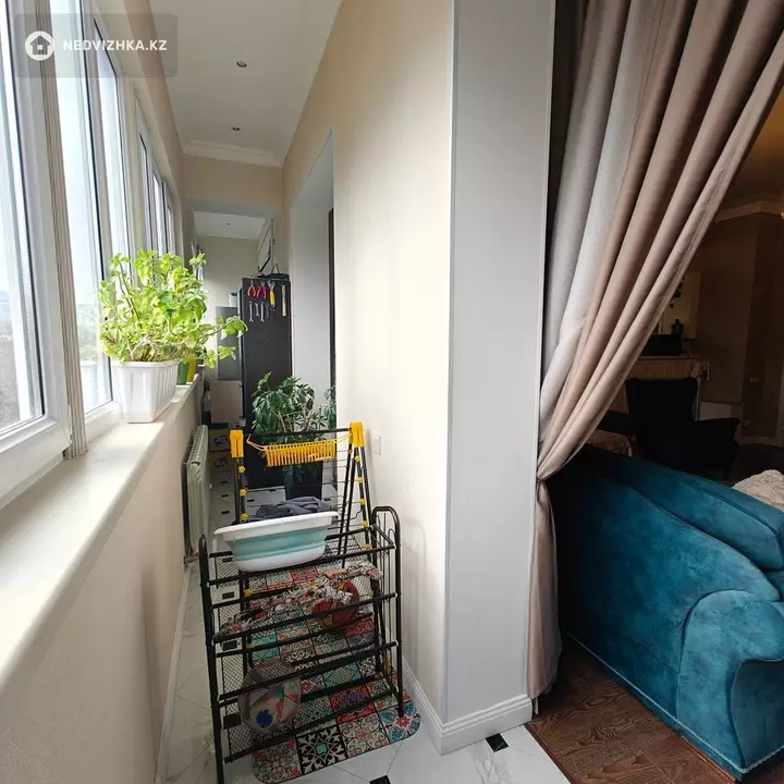 4-комнатная квартира, этаж 3 из 6, 148 м², фотография 5