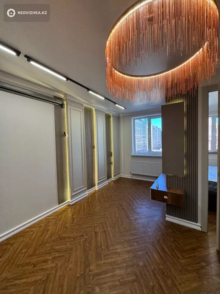 2-комнатная квартира, этаж 4 из 14, 37 м², фотография 3