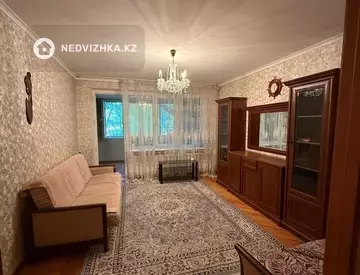2-комнатная квартира, этаж 2 из 5, 63 м², миниатюра 1