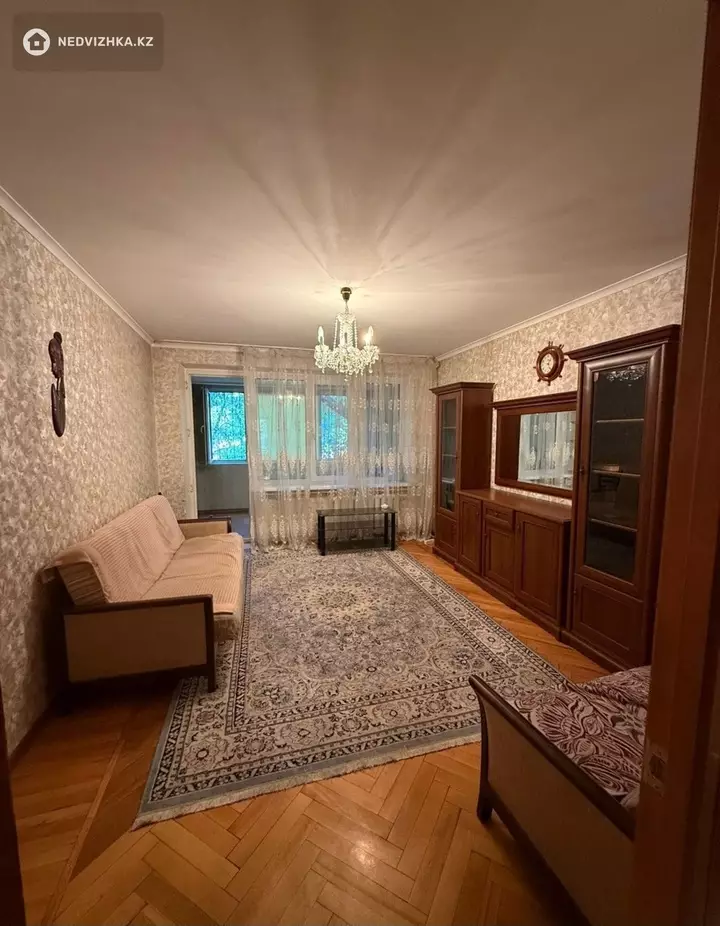 2-комнатная квартира, этаж 2 из 5, 63 м²
