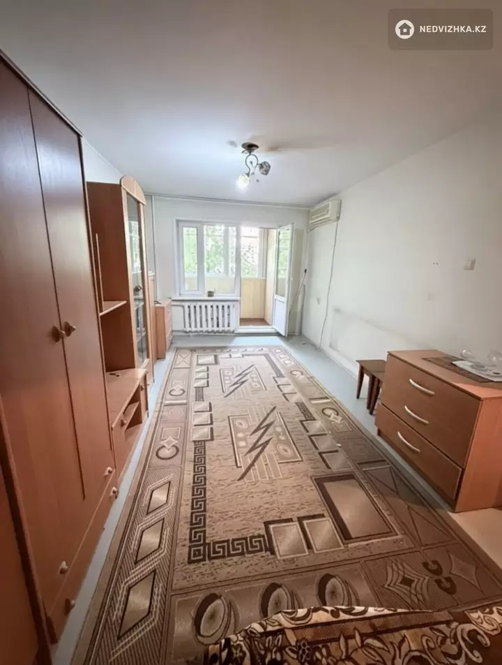 1-комнатная квартира, этаж 1 из 5, 33 м²