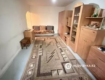 1-комнатная квартира, этаж 1 из 5, 33 м², миниатюра 3