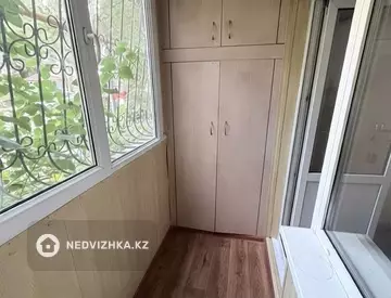 1-комнатная квартира, этаж 1 из 5, 33 м², миниатюра 4