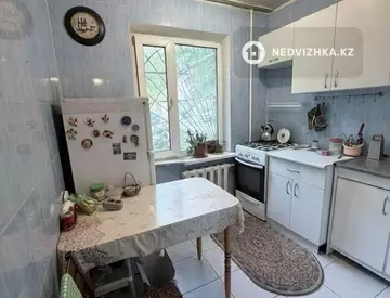 1-комнатная квартира, этаж 1 из 5, 33 м², миниатюра 6
