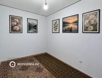 2-комнатная квартира, этаж 3 из 13, 48 м², миниатюра 3