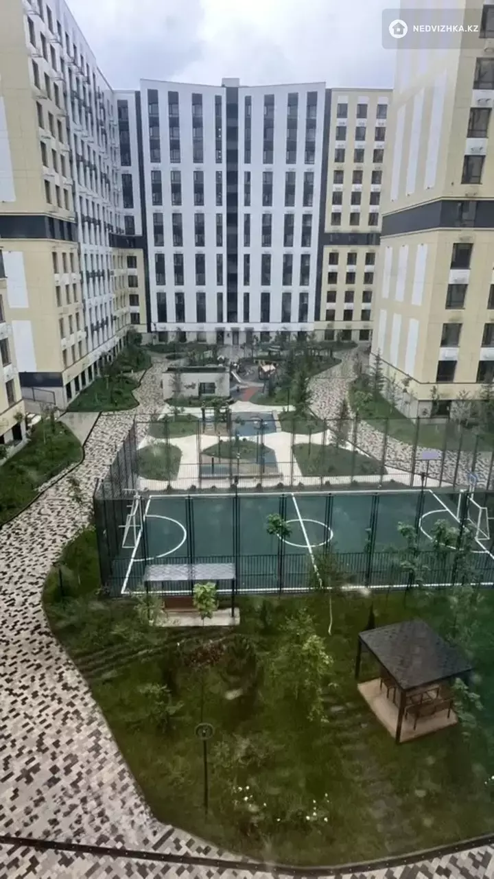 1-комнатная квартира, этаж 5 из 12, 37 м²