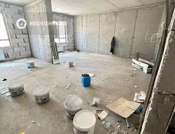 2-комнатная квартира, этаж 2 из 9, 70 м², миниатюра 3