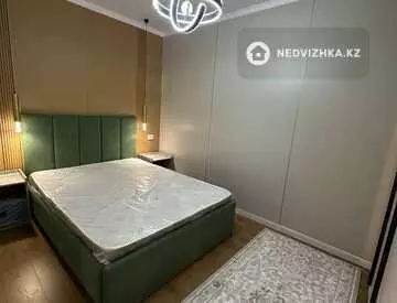 3-комнатная квартира, этаж 8 из 18, 53 м², миниатюра 1