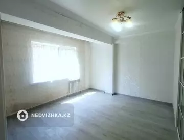 2-комнатная квартира, этаж 2 из 10, 51 м², миниатюра 7