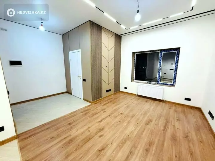 3-бөлмелі пәтер, қабат 7 барлық қабат саны 13, 55 м², 2-фотосурет