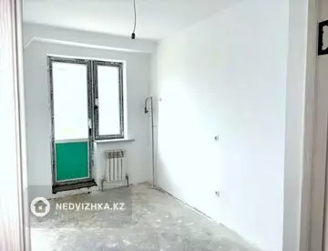 1-комнатная квартира, этаж 1 из 5, 39 м², миниатюра 6