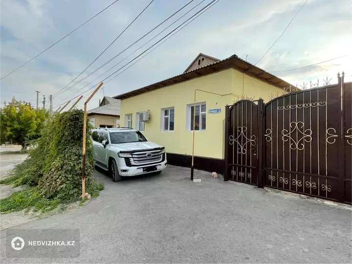 5-комнатный дом, 12 соток, 200 м²