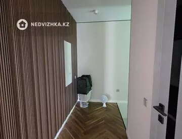 2-комнатная квартира, этаж 3 из 17, 56 м², миниатюра 7