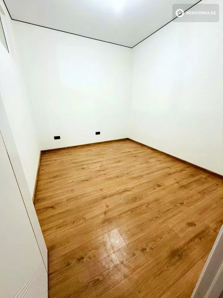 3-комнатная квартира, этаж 7 из 13, 55 м²