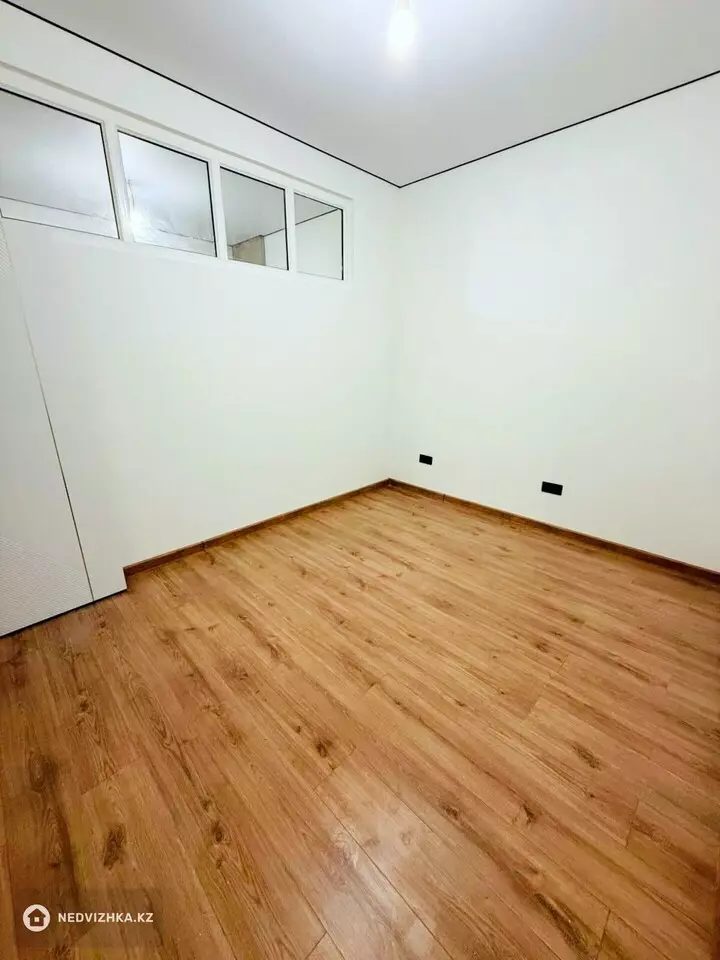 3-комнатная квартира, этаж 7 из 13, 55 м², фотография 3