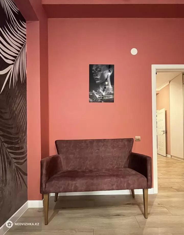 2-комнатная квартира, этаж 1 из 6, 71 м², фотография 4