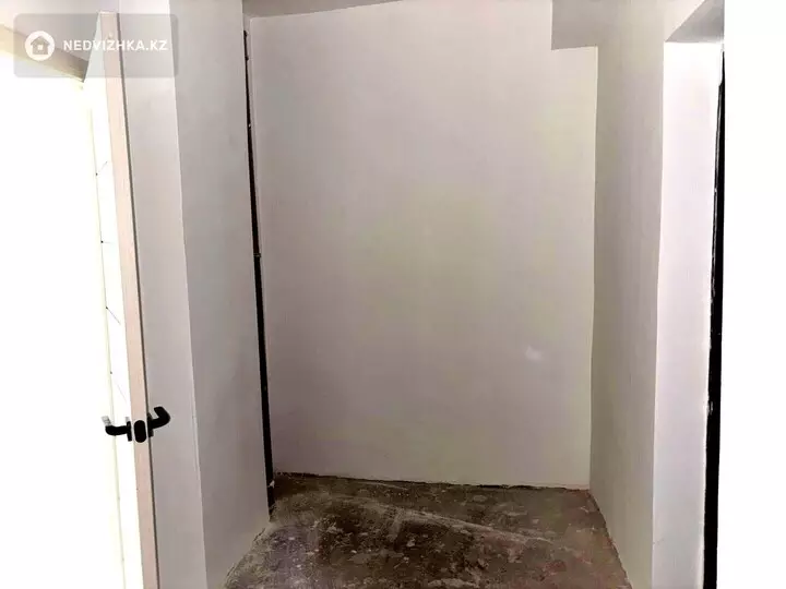 1-комнатная квартира, этаж 1 из 5, 39 м², фотография 3