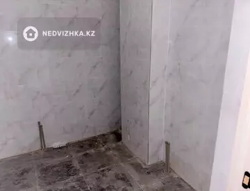 1-комнатная квартира, этаж 1 из 5, 39 м², миниатюра 4