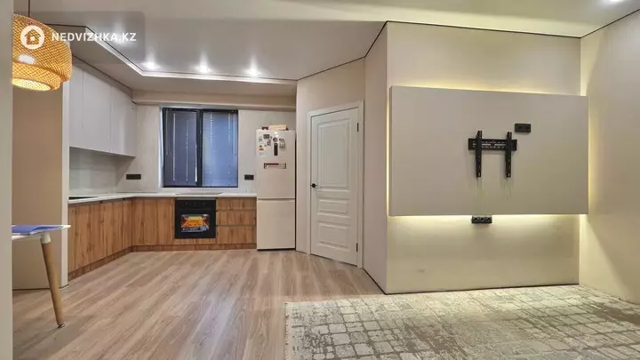 2-комнатная квартира, этаж 9 из 13, 46 м², фотография 3