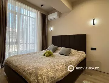 2-комнатная квартира, этаж 9 из 13, 46 м², миниатюра 6
