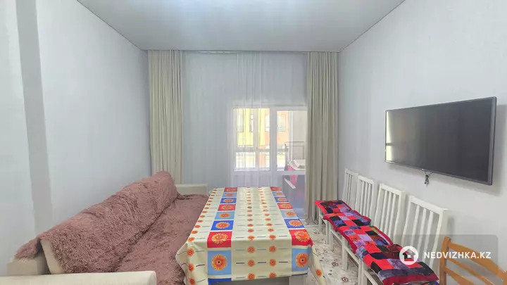 2-комнатная квартира, этаж 2 из 20, 43 м², фотография 4