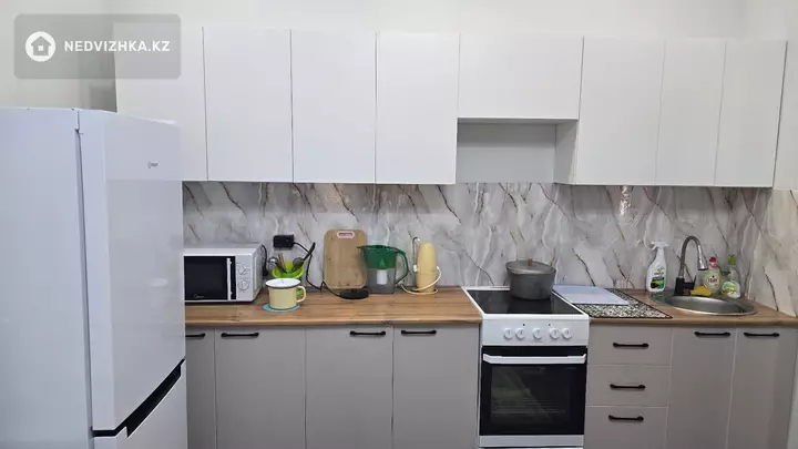 2-комнатная квартира, этаж 2 из 20, 43 м², фотография 5