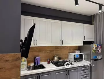 1-комнатная квартира, этаж 1 из 6, 38 м²