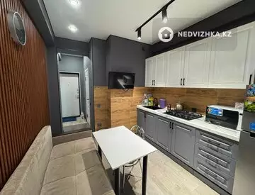 1-комнатная квартира, этаж 1 из 6, 38 м²