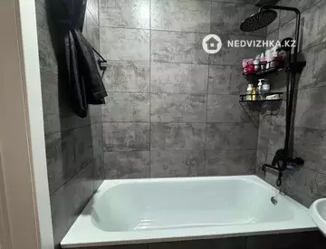 1-комнатная квартира, этаж 1 из 6, 38 м², миниатюра 9